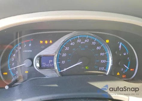 2014 Toyota Sienna Limited 7-Passenger z USA, uszkodzony, nr VIN 5TDYK3DC8ES447084